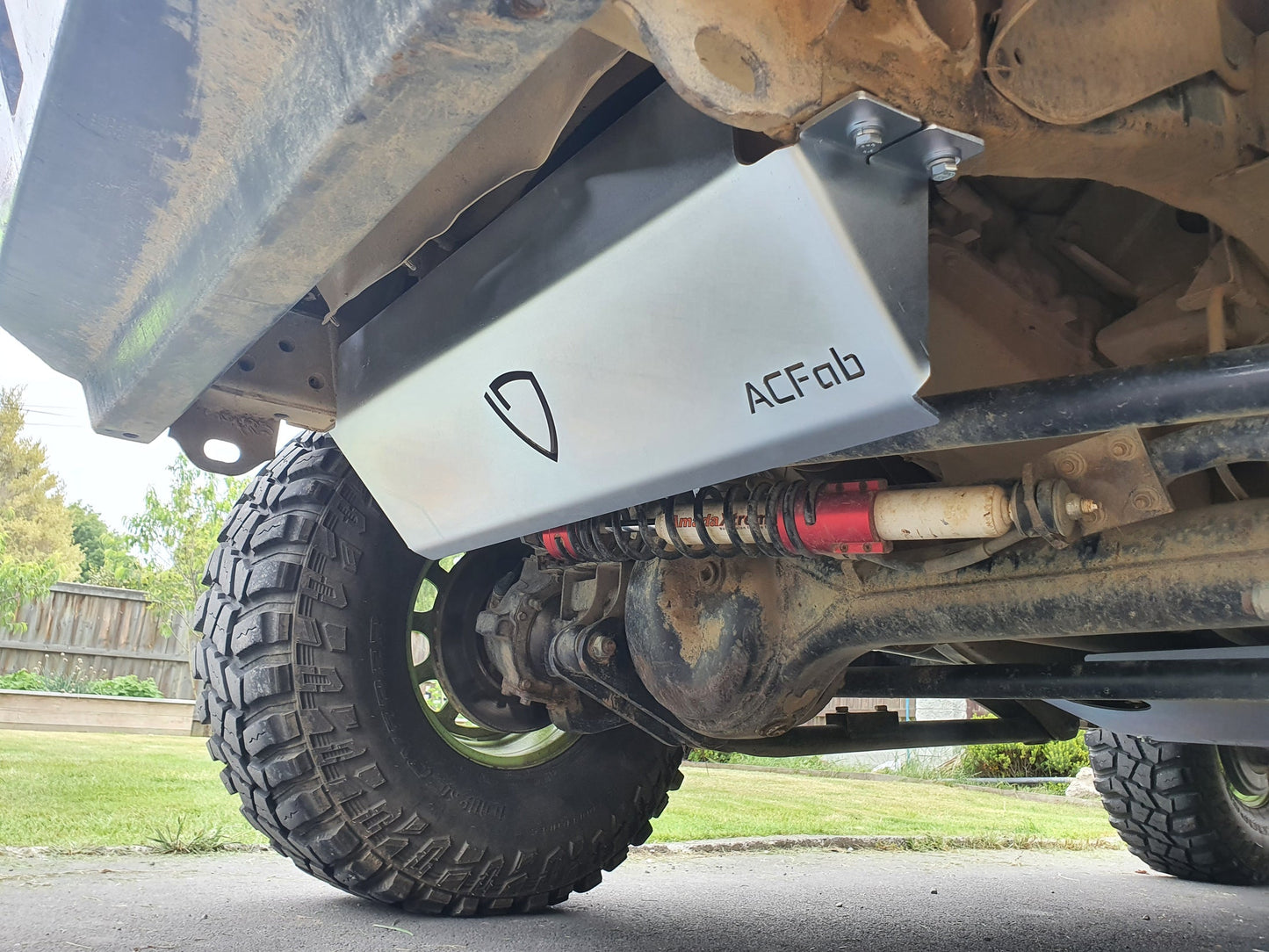 Nissan Patrol GU series 1, Safari GQ series 2 series bash plates