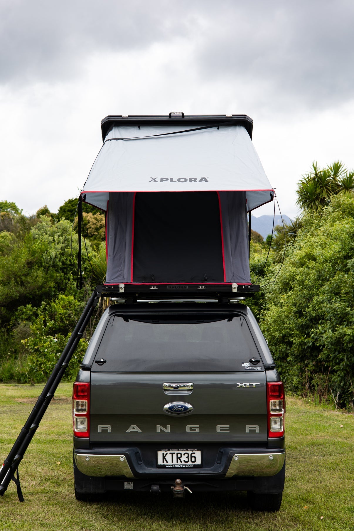 Xplora Aluminium Hard Shell Tent Double Hinge - Rear opening/Clam Shell