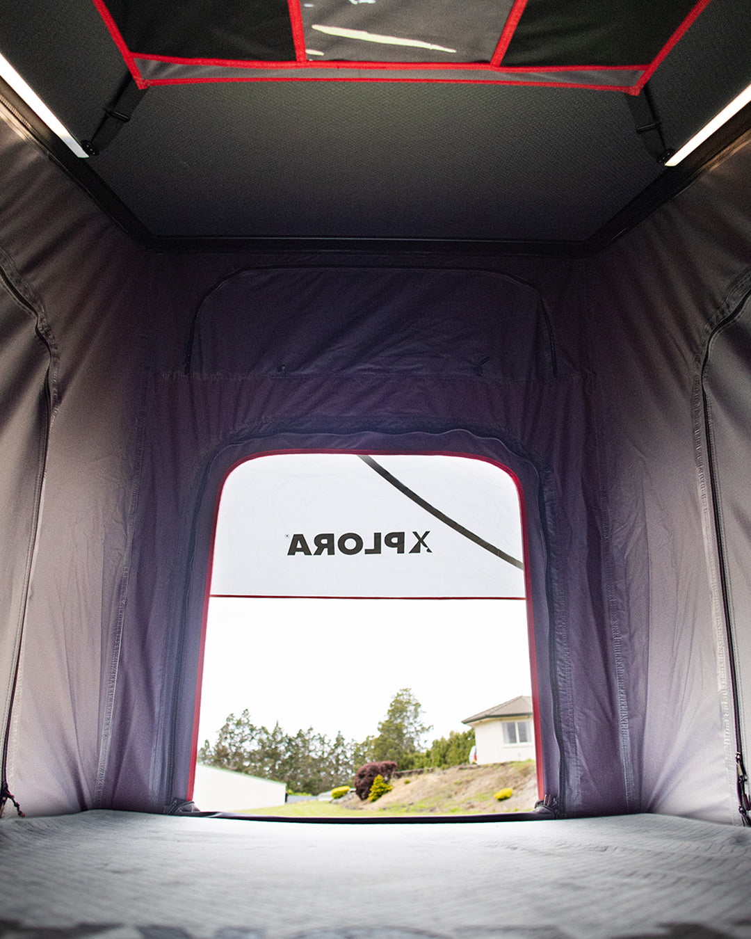 Xplora Aluminium Hard Shell Tent Double Hinge - Rear opening/Clam Shell