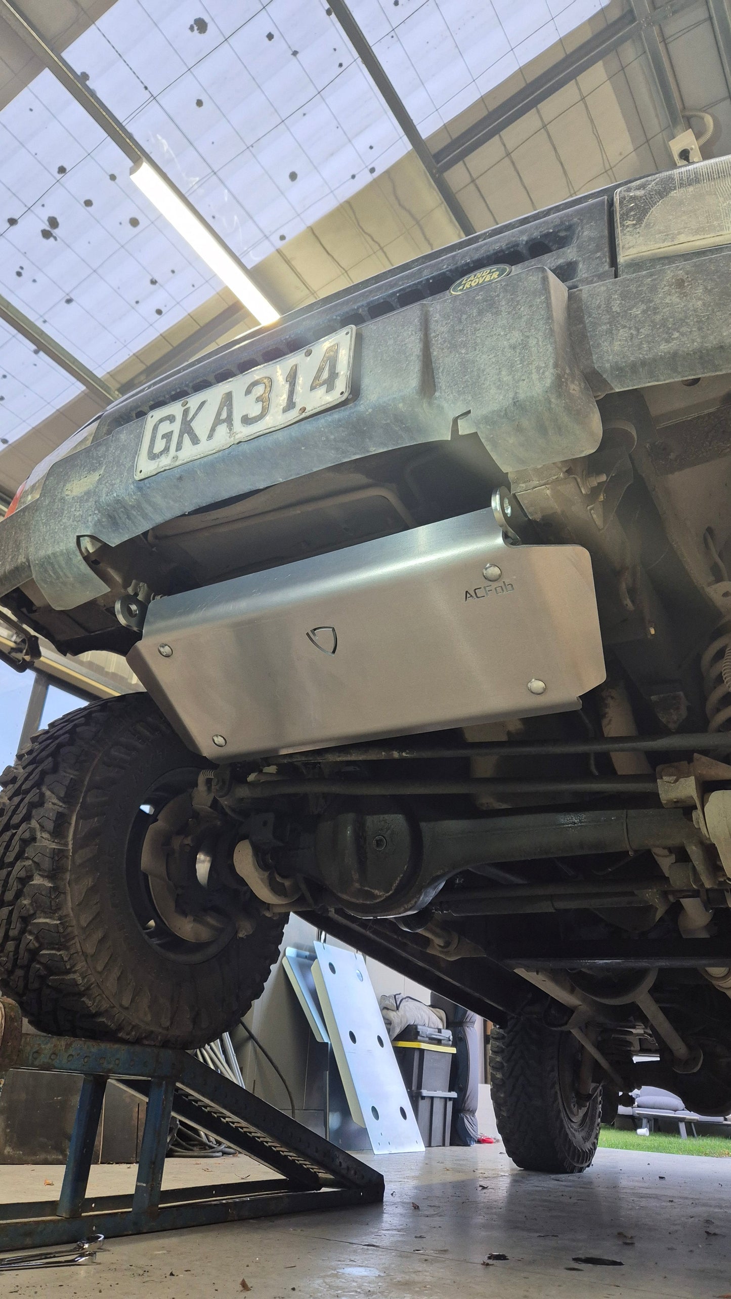 Land Rover Discovery 1 Steering Guard Front Bash Plate