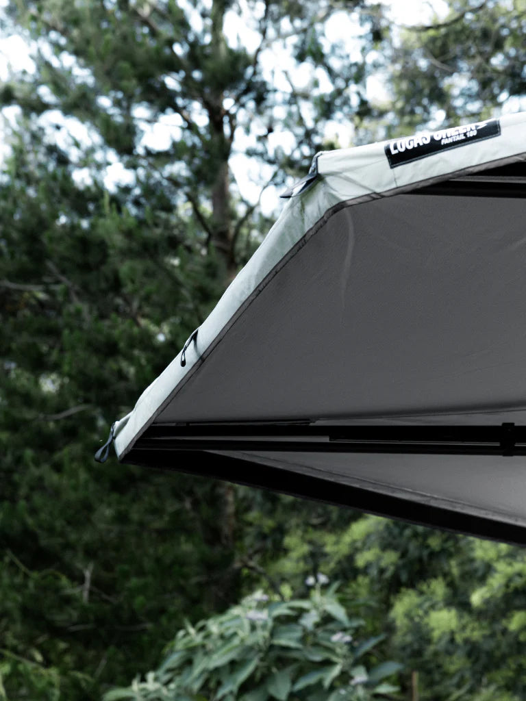 Fantail 180 Car Rooftop Awning