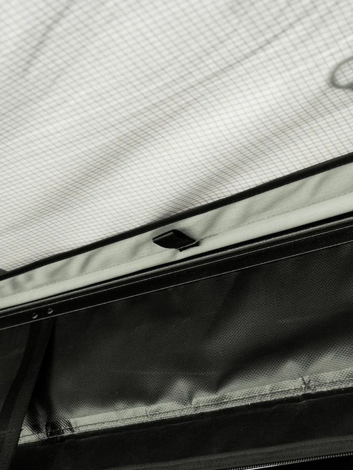 Fantail 180 Car Rooftop Awning